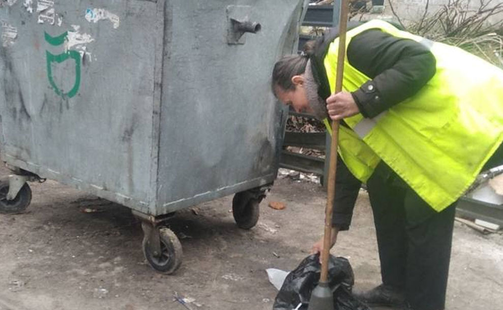 Весняне прибирання від «Екологія-Д»: чисте місто — наша справа