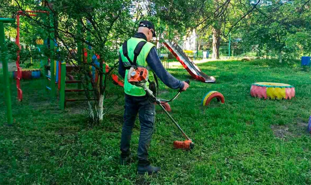 Охайність та безпека: робота «Екології-Д» для нашого міста